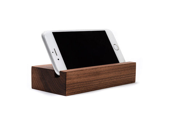 iPhone 6 Stand. Solid Manufacturing Co.